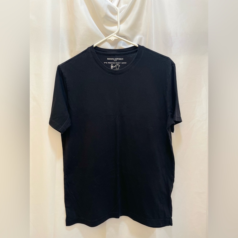 COPY - Banana Republic Men’s M Short Sleeve Tee